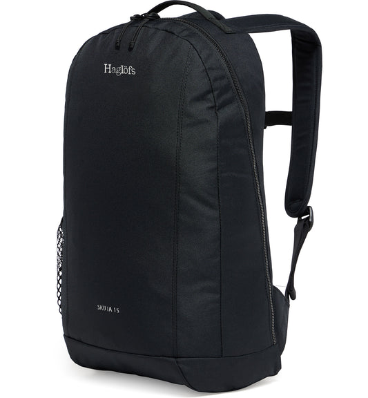 ホグロフス スクータ 15L バックパック斜め、立体感のあるコンパクトなデイパック