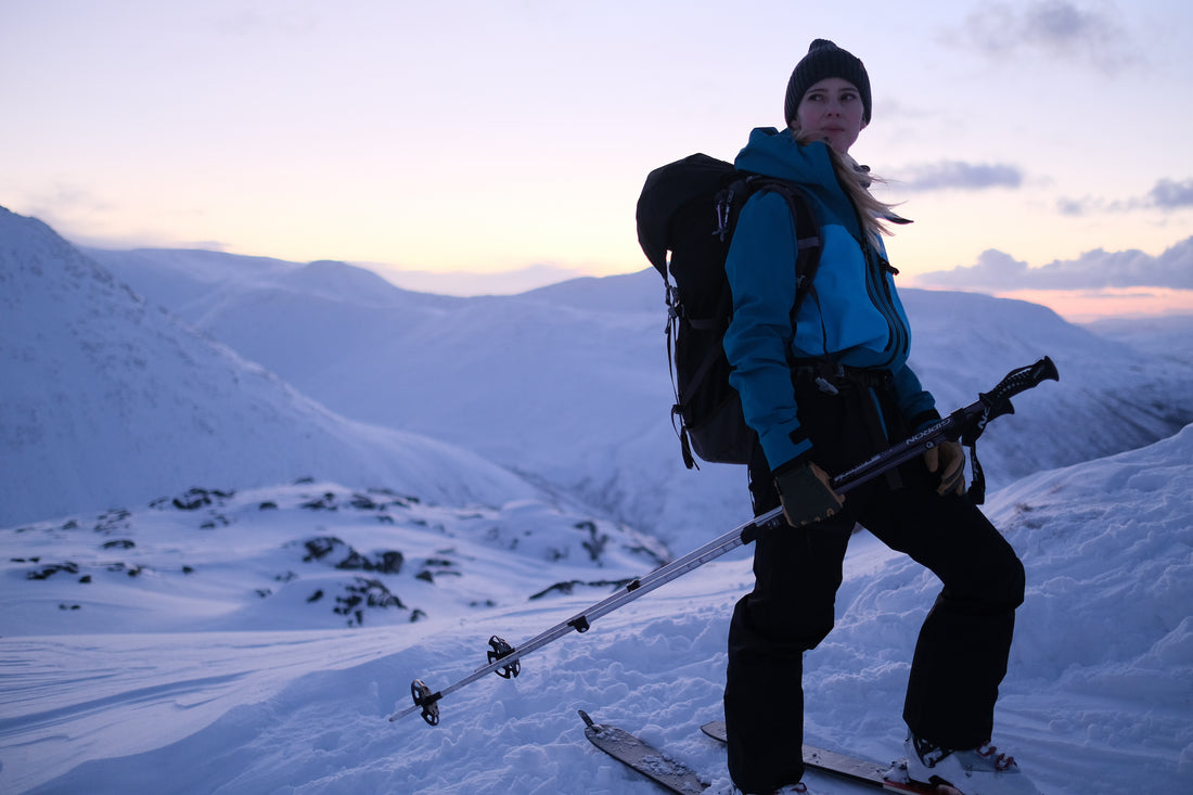 ヤンニ・オルソン / 極夜の雪山、オーロラ＆極寒の波を狙いに3年ぶりの北欧帰省