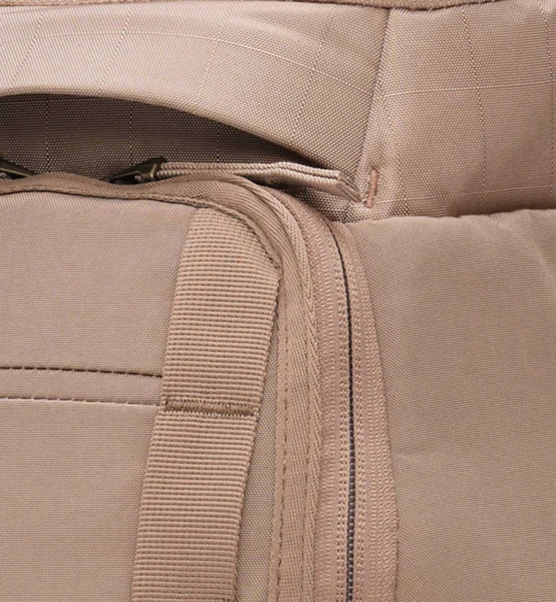 Hugger Backpack 20L