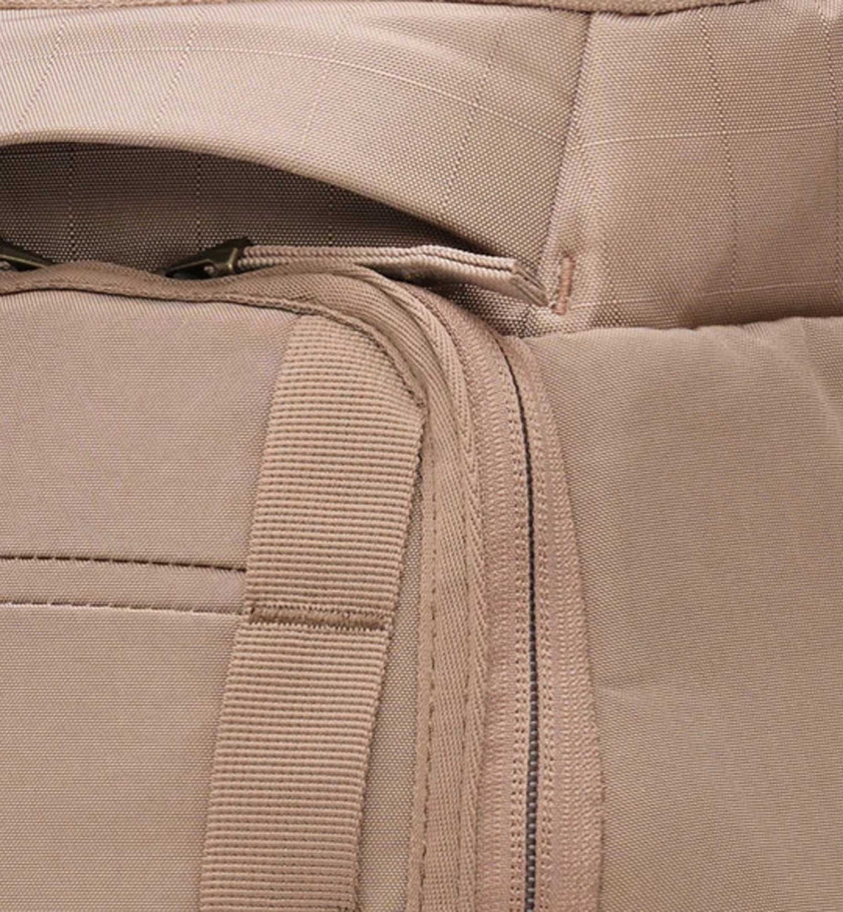 Hugger Backpack 20L