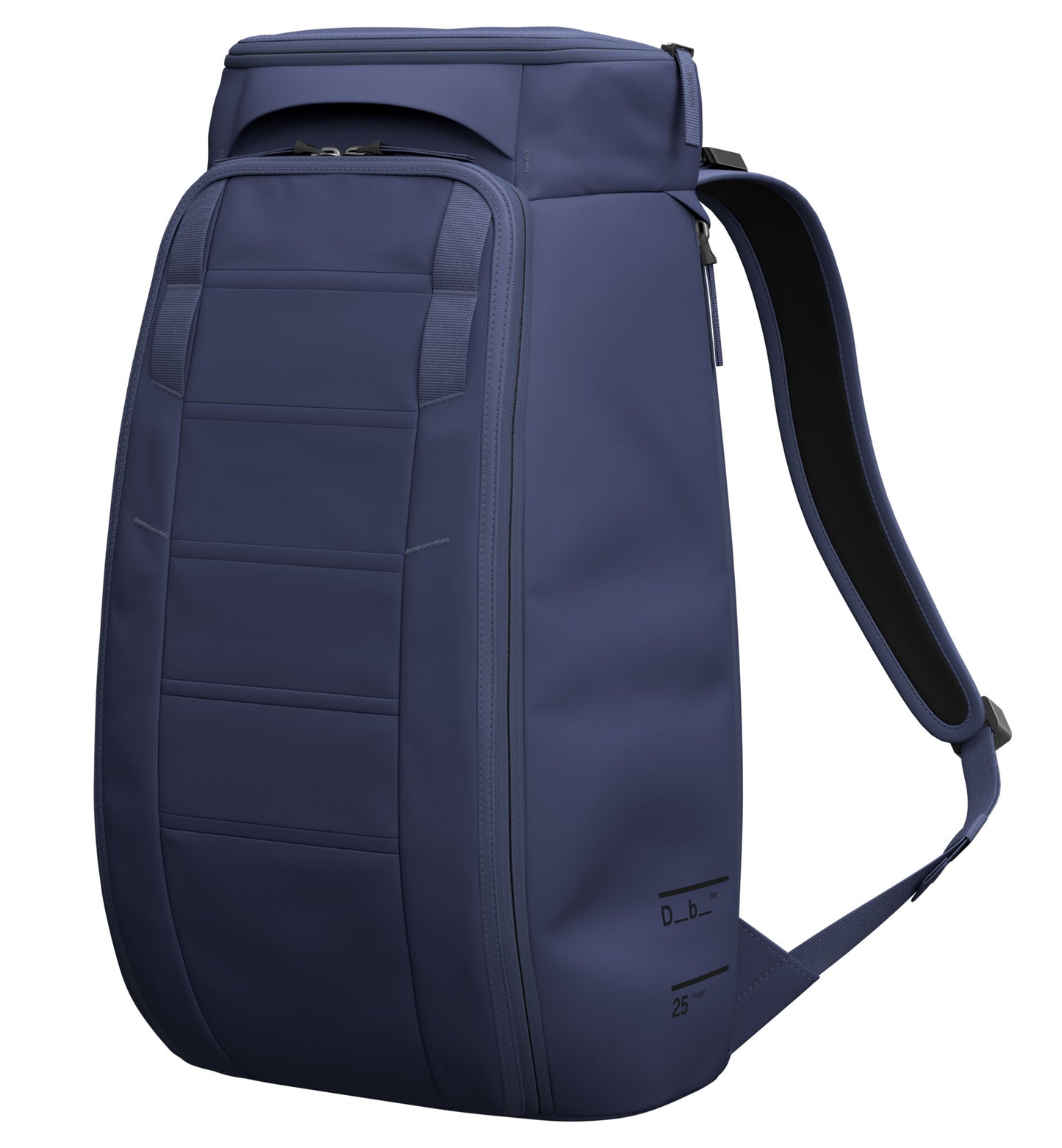 Dbの定番バックパック「Hugger Backpack 25L」の全体画像。旅行やスポーツなど、アクティブなシーンに最適なスタイリッシュな多機能バックパックです。色はBlue Hour