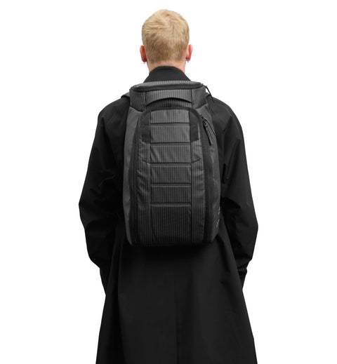 Hugger Backpack 25L
