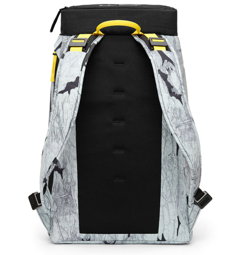 Hugger Backpack 25L