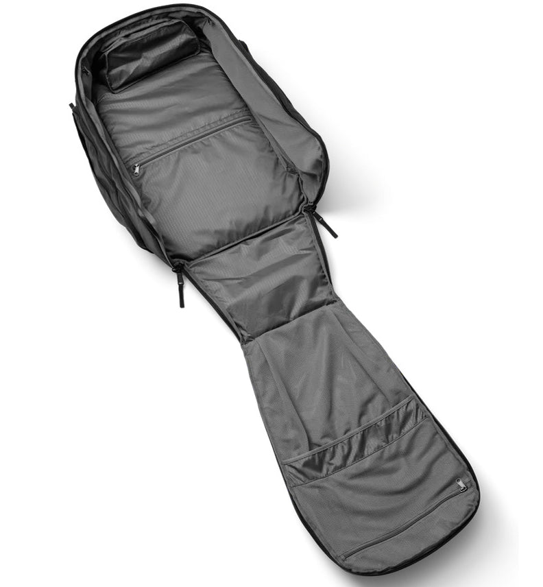【Db】スキーバック Snow Pro Racing Backpack 80L】旅行・収納｜アクティブ派の軽量80L