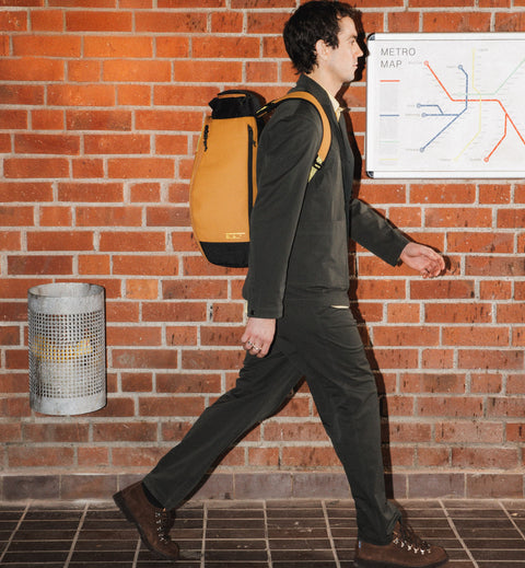 Hugger Backpack 30L Acorn Brown