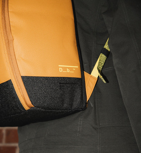 Hugger Backpack 30L Acorn Brown