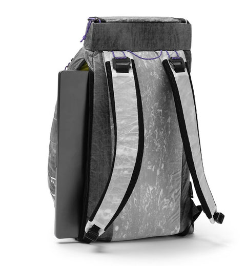 Weigh Lighter Hugger Backpack 30L