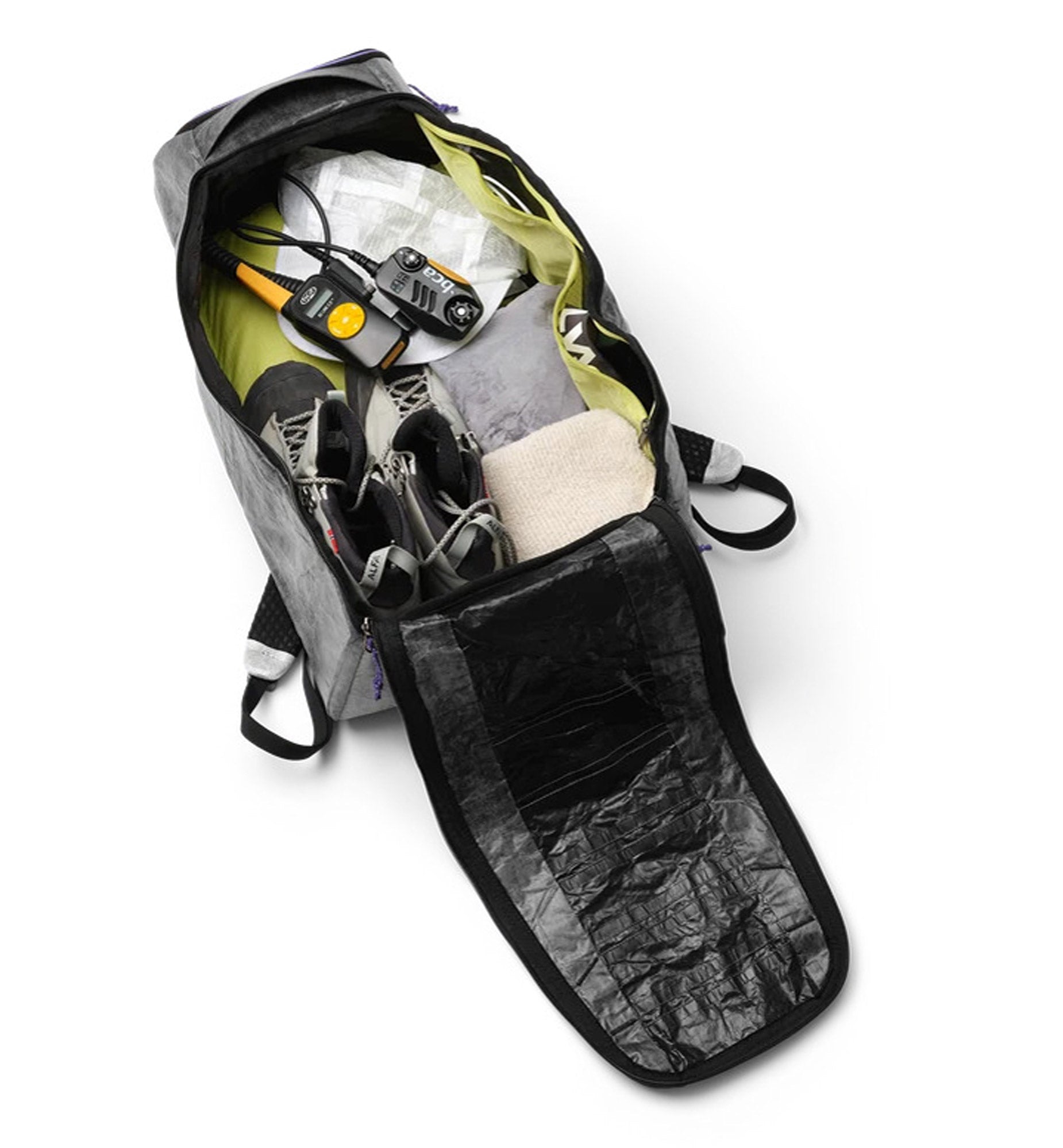 Weigh Lighter Hugger Backpack 30L