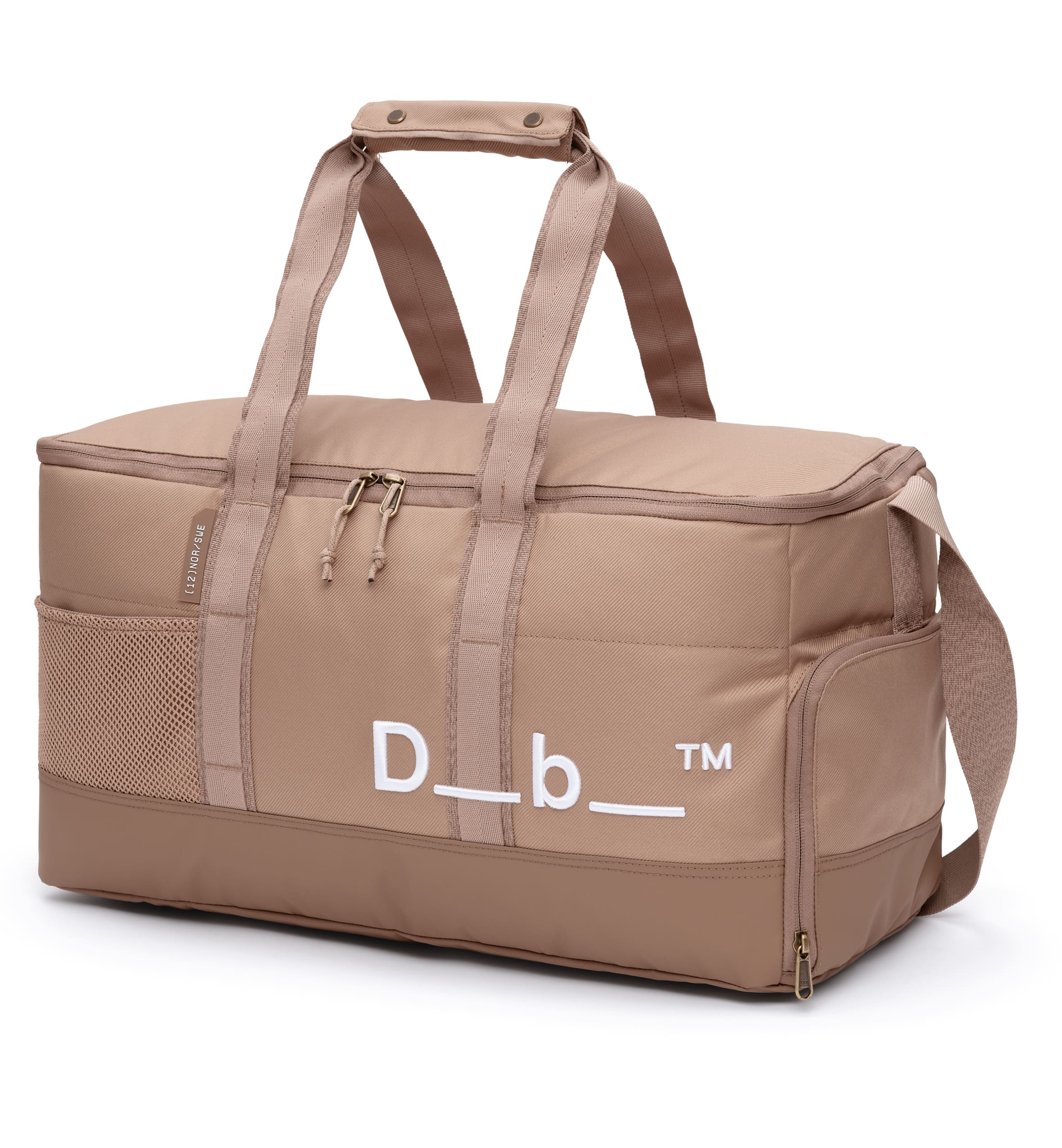 Dbのジムバッグ「Hauler Gym Bag 30L」の全体画像。スポーツや旅行などアクティブなシーンに最適な、男女兼用のダッフルバッグです。色はAffogato Brown