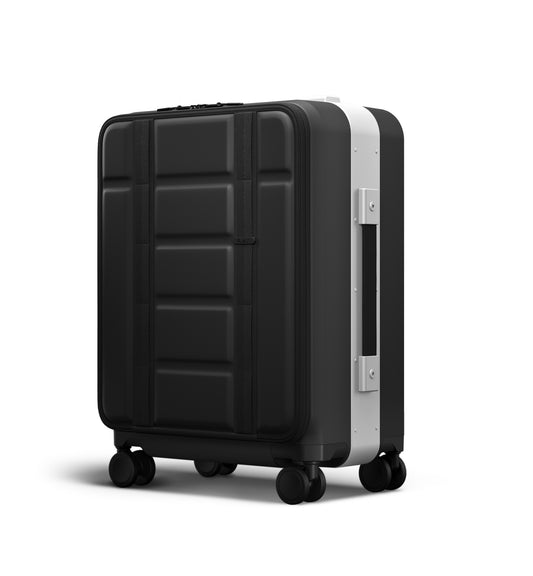 Ramverk Pro Front-access Carry-on