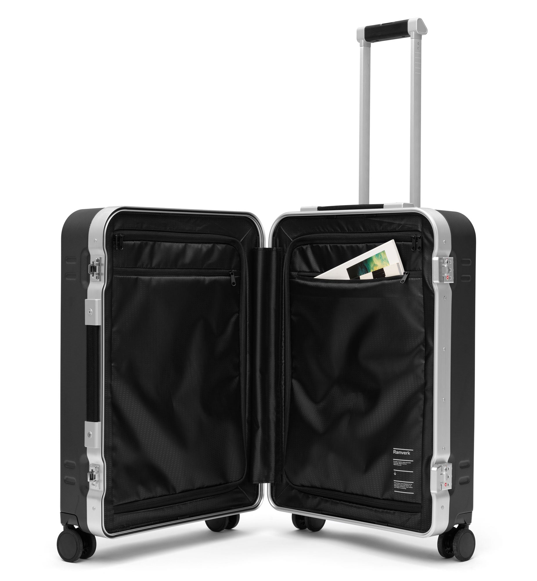 Ramverk Pro Check-in Luggage Medium
