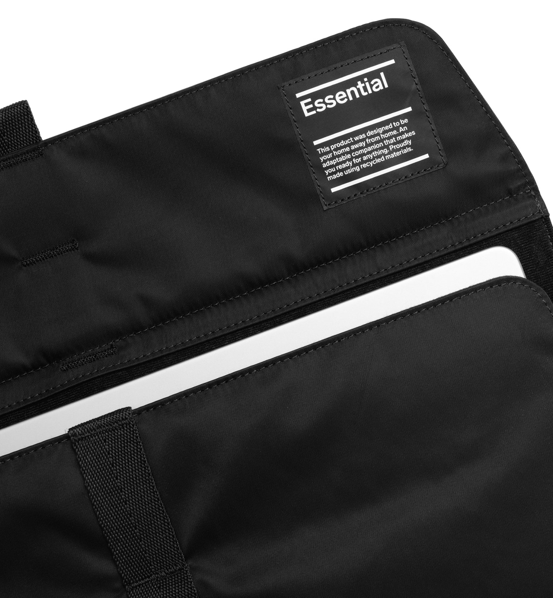 Essential Laptop Sleeve 16