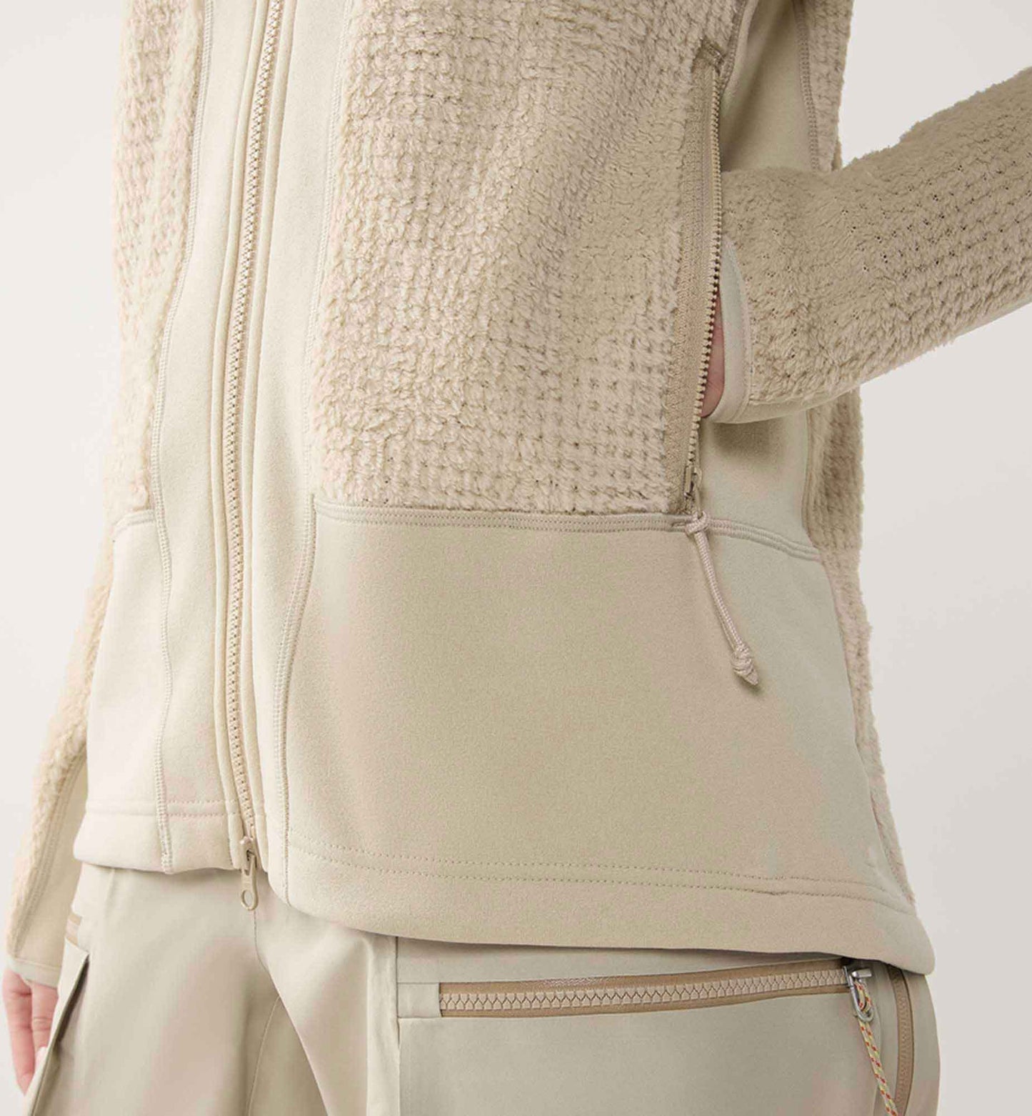 Vassi Mid Hood Women