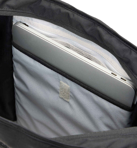 Tight Tote 25