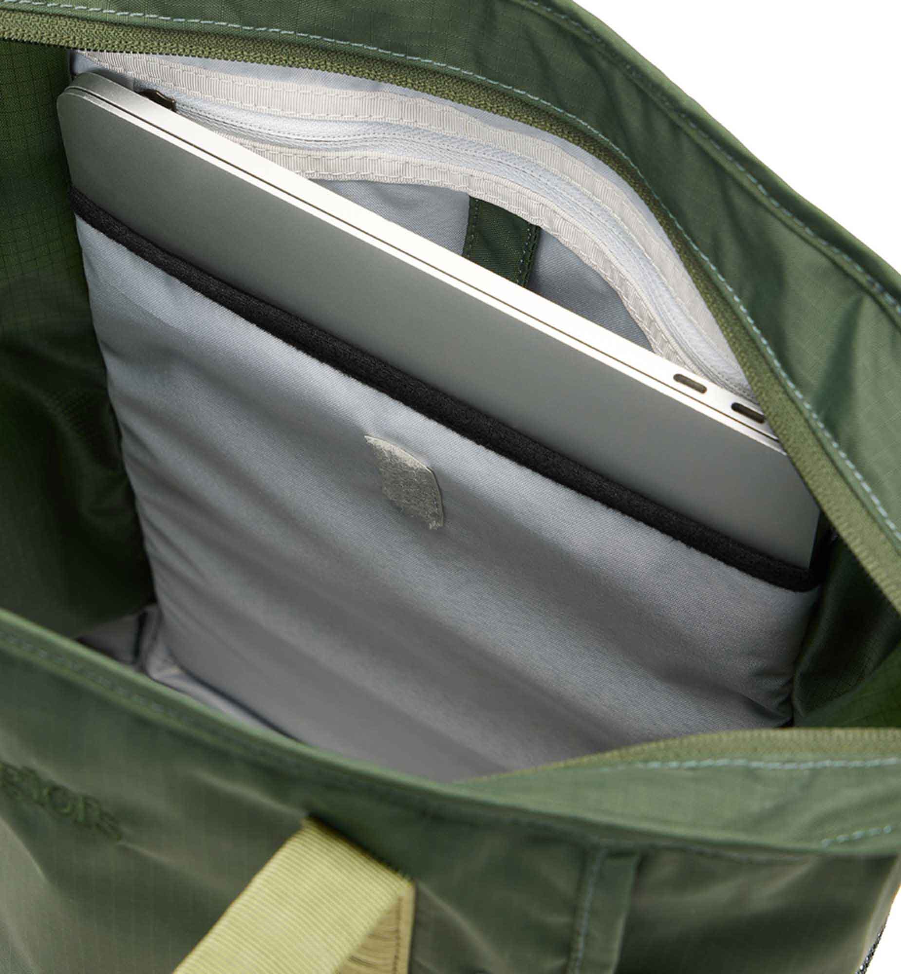 Tight Tote 25