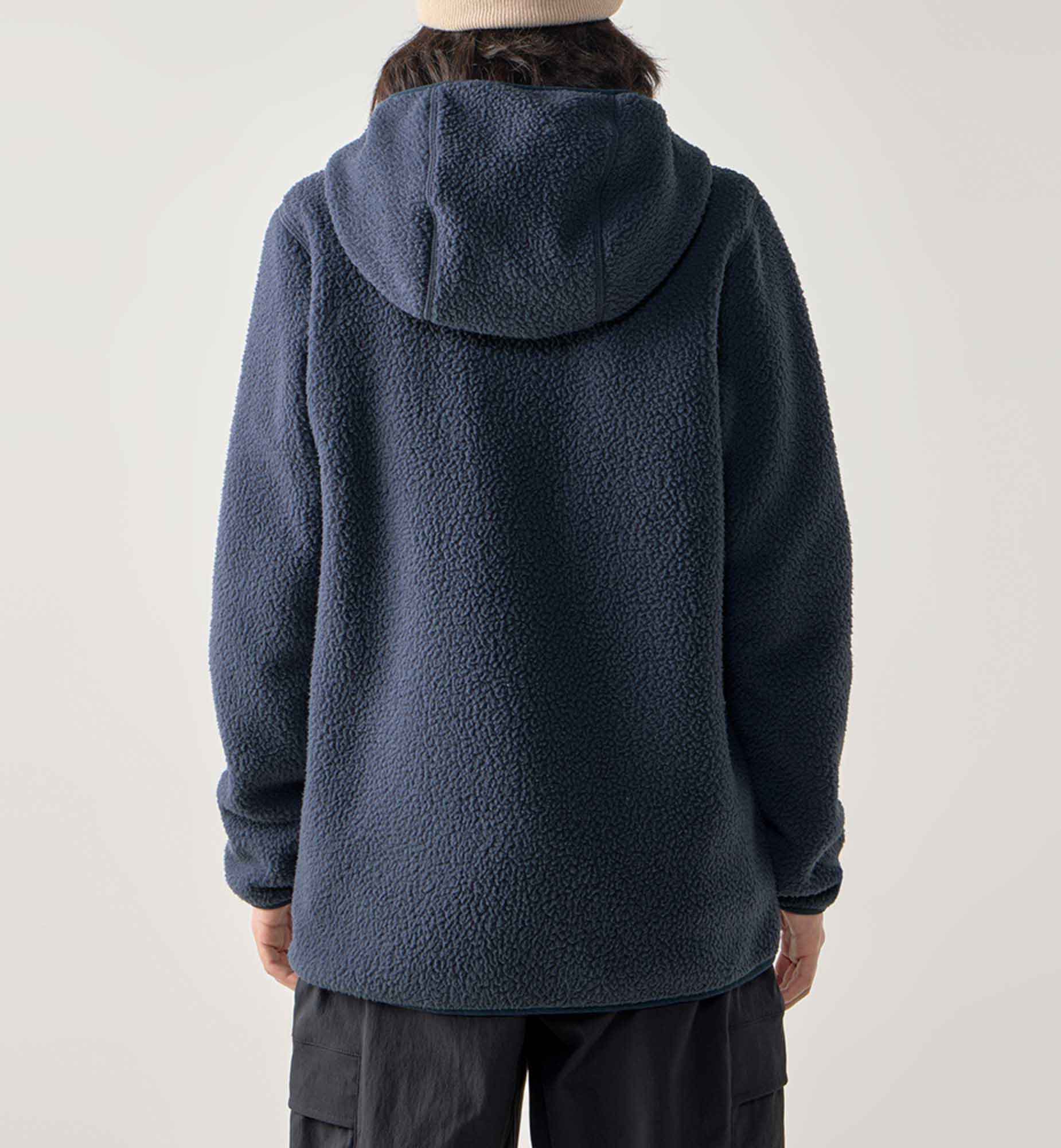 Funas Pile Hood Women