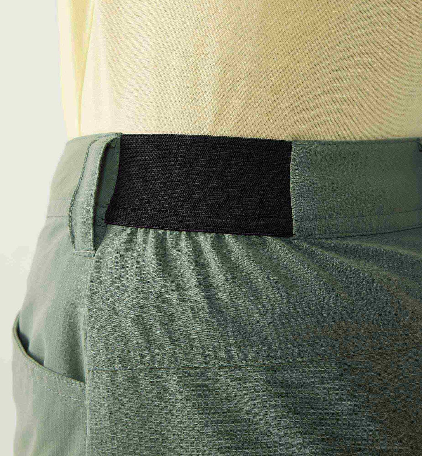 Korp Lite Shorts Women