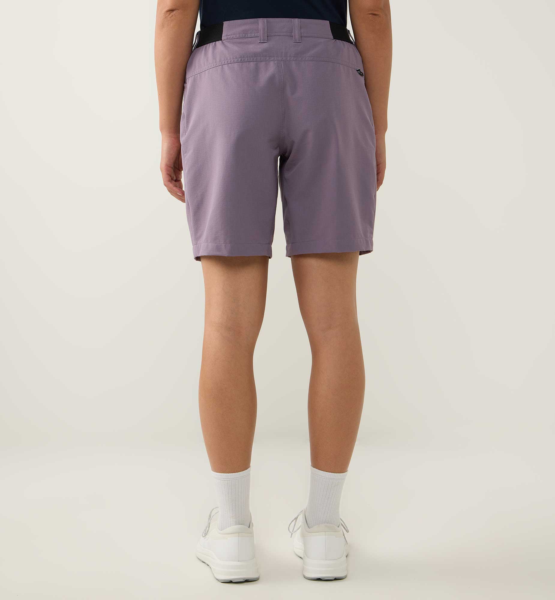 Korp Lite Shorts Women