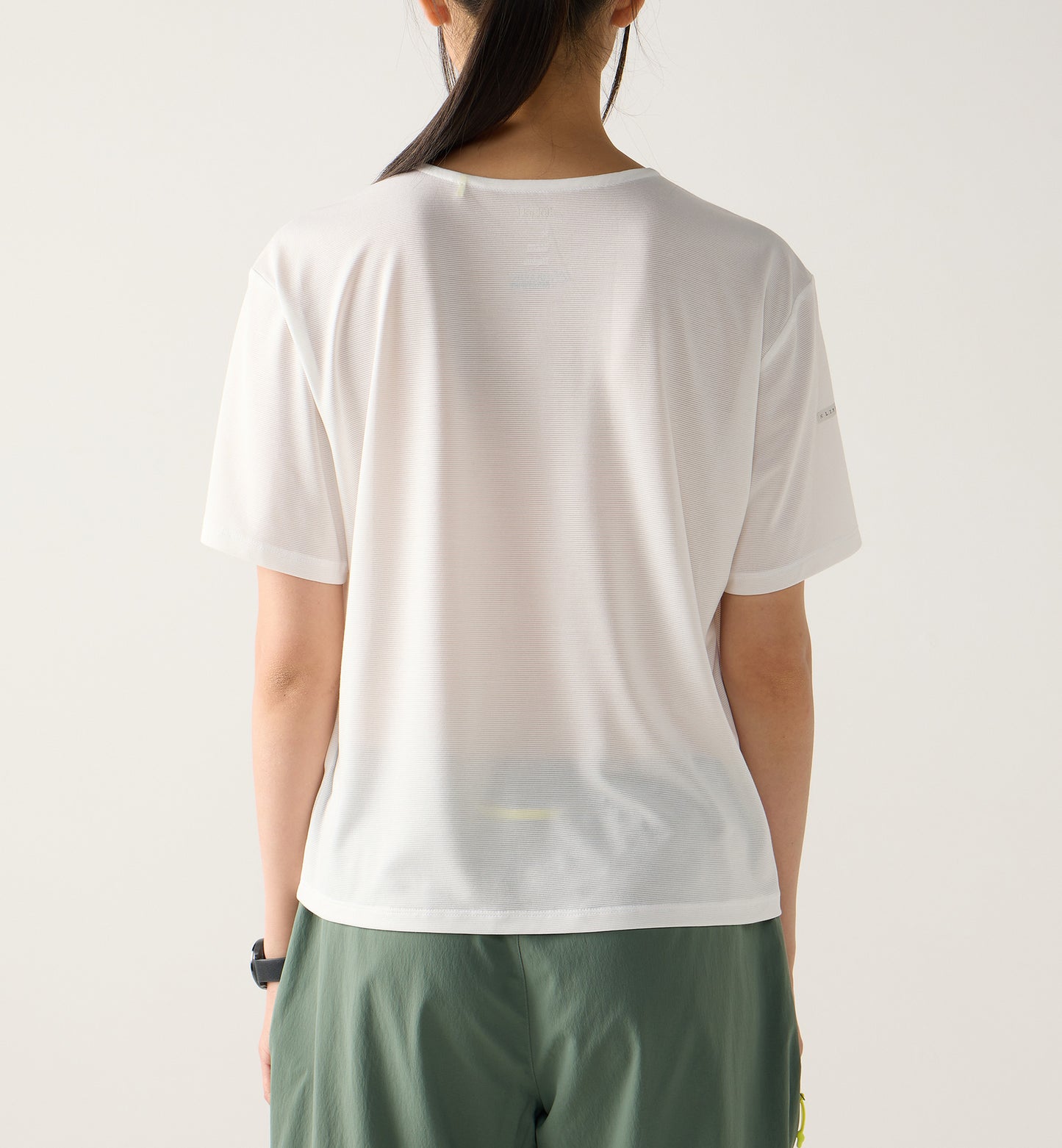 L.I.M Delta Crop Tee Women