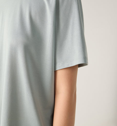 L.I.M Delta Crop Tee Women