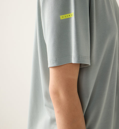 L.I.M Delta Crop Tee Women