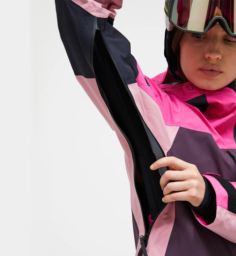 W Vertical Gore-Tex Pro Jacket