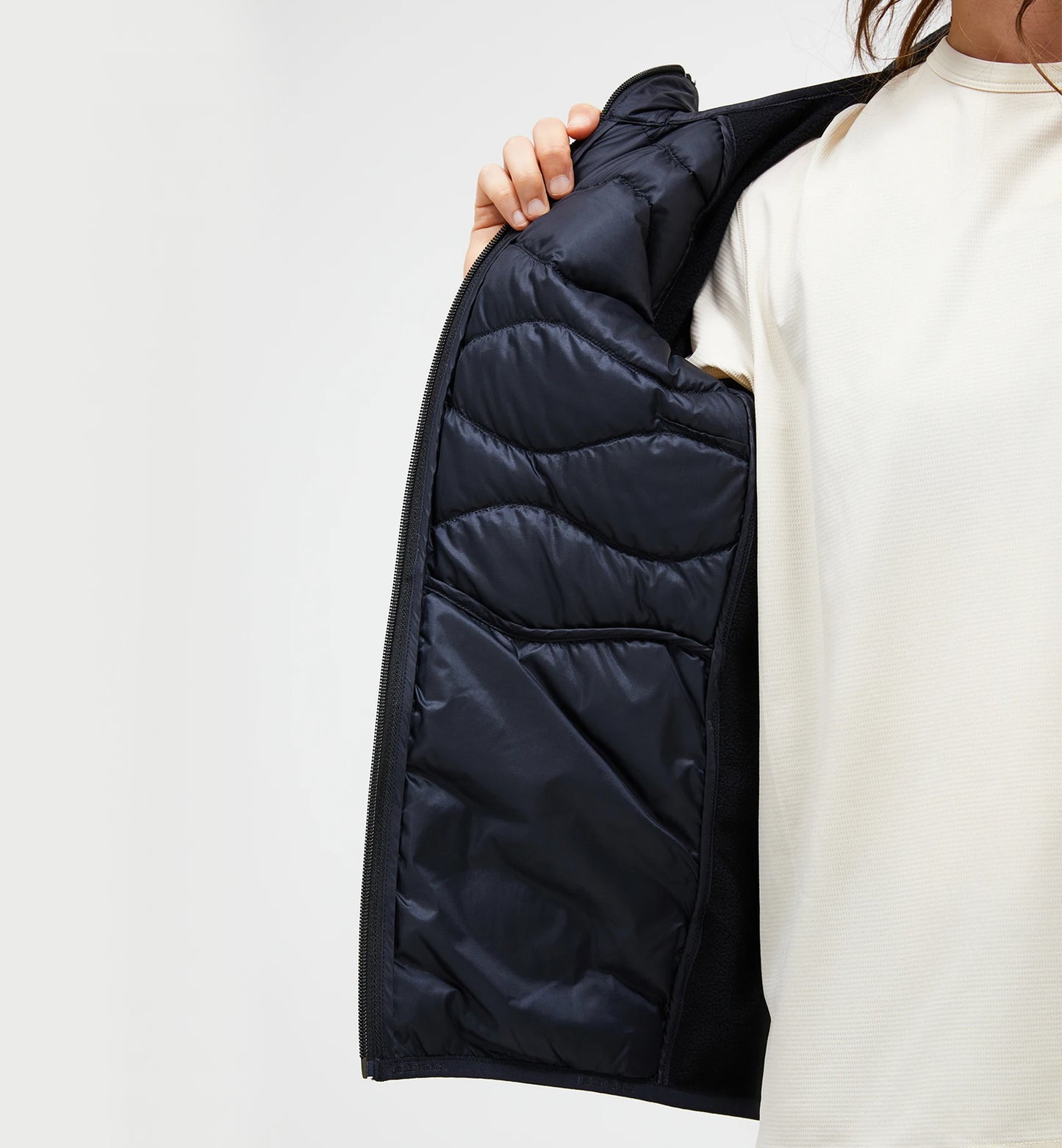 W Helium Down Hybrid Hood