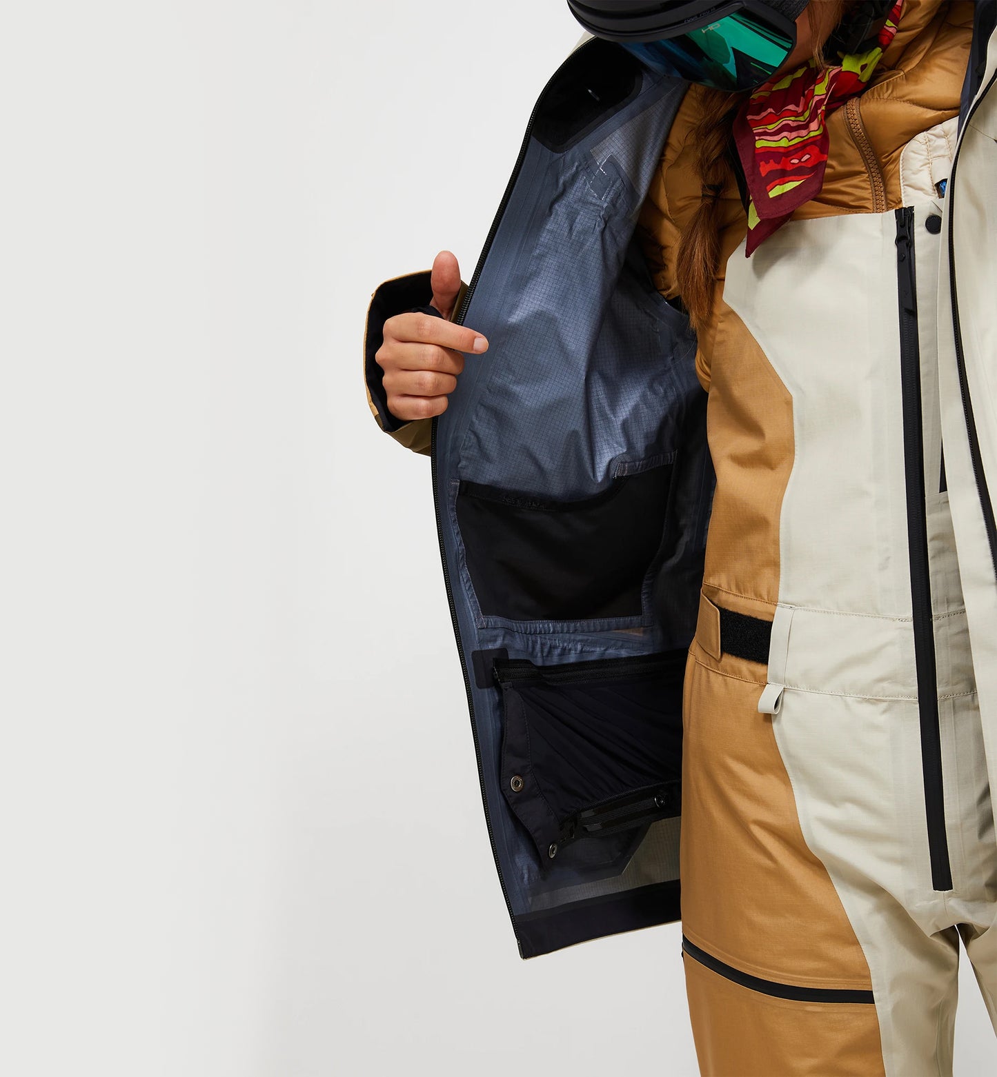 W Vertical Gore-Tex Pro Jacket