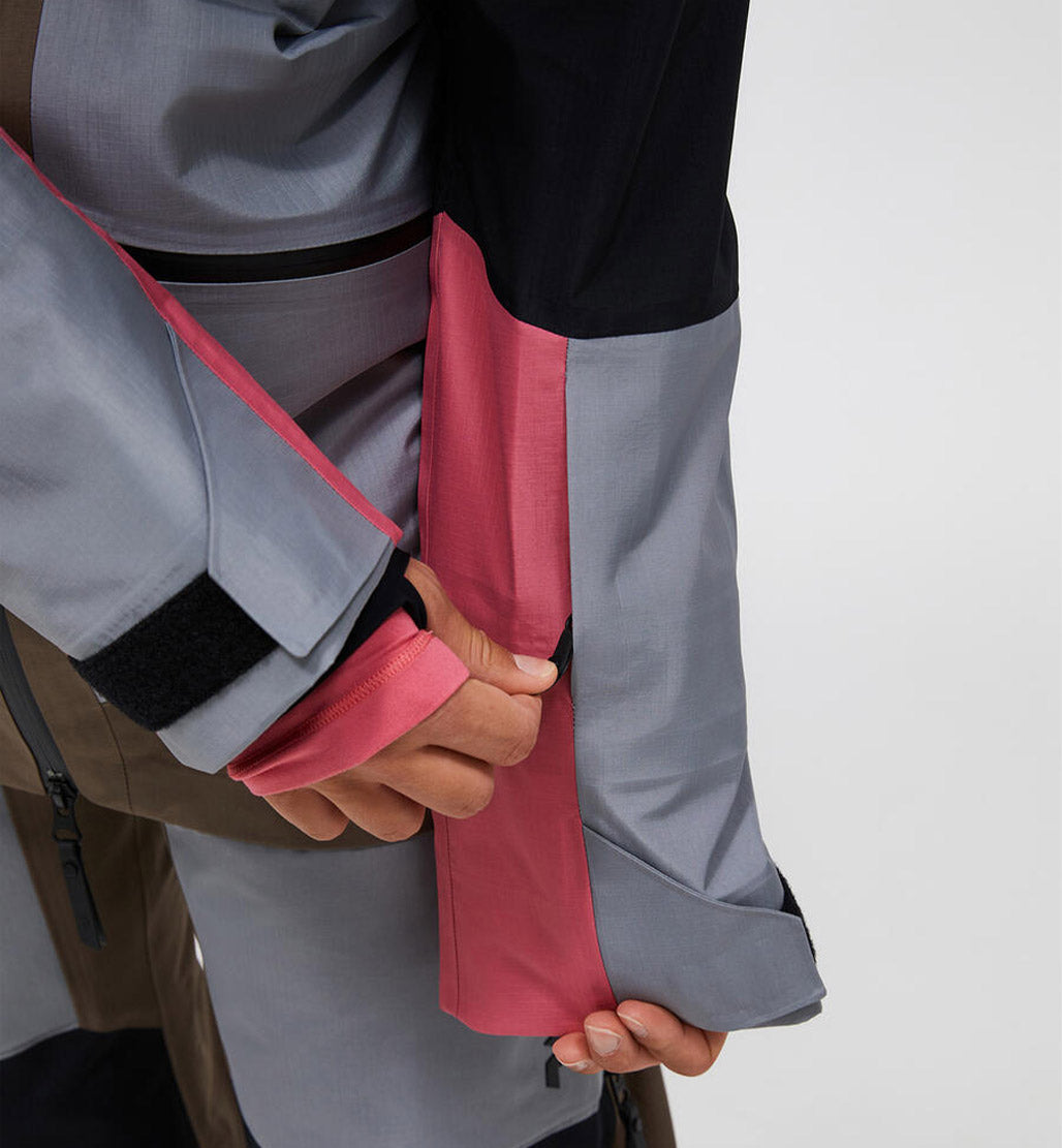 W Vertical Gore-Tex Pro Jacket