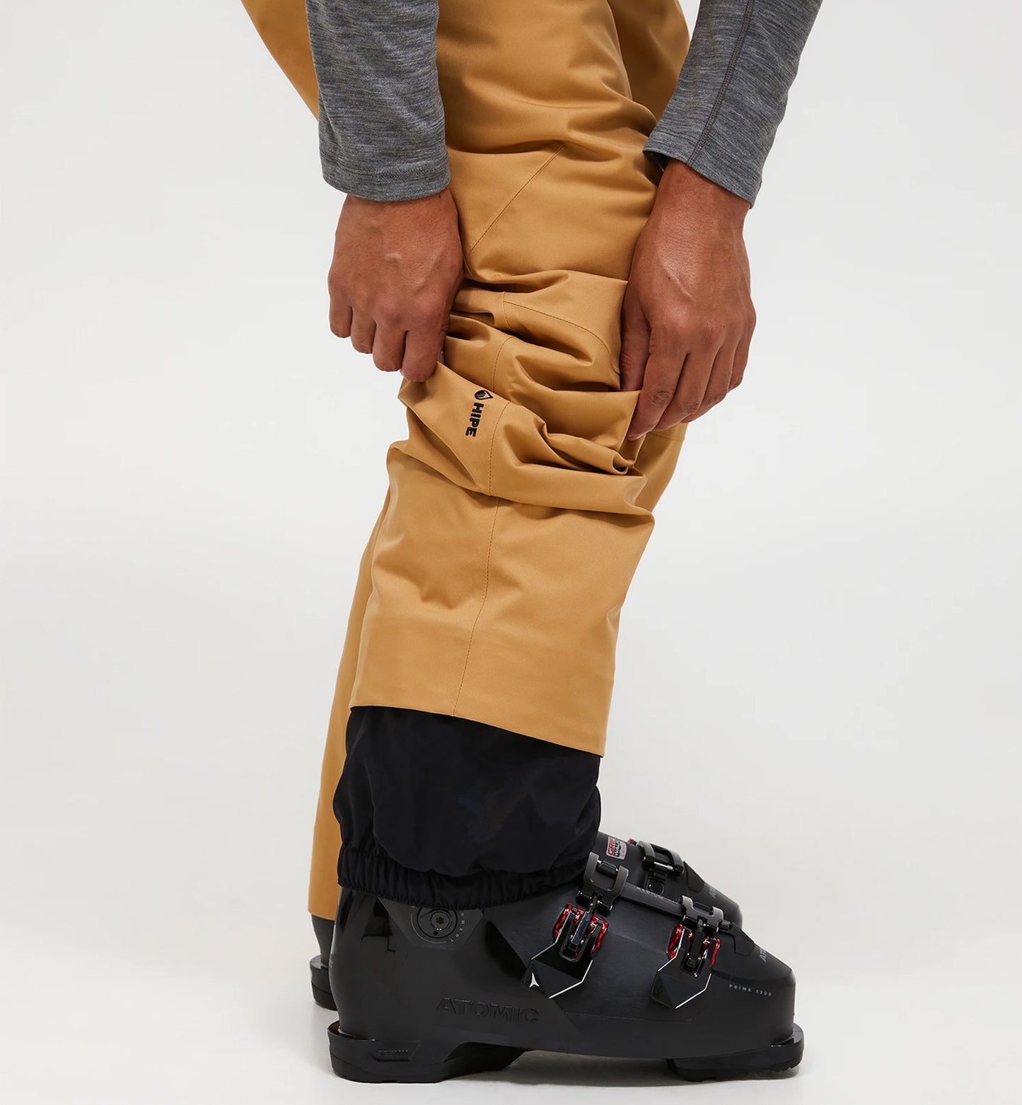 M Maroon Insulated Pants