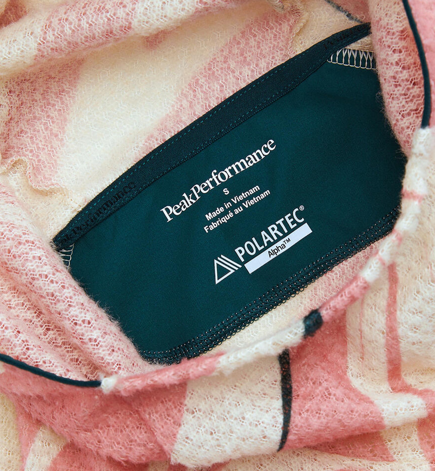 W AOP Freelight Alpha Hood