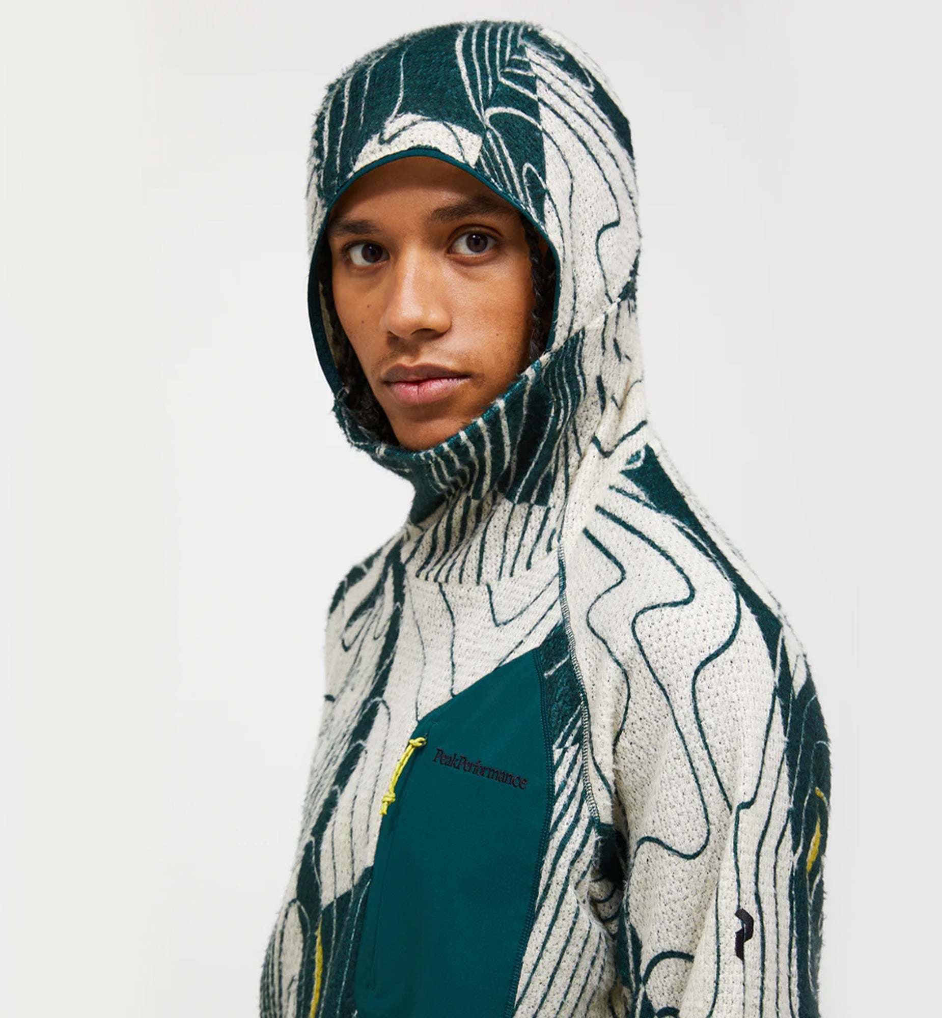 M AOP Freelight Alpha Hood