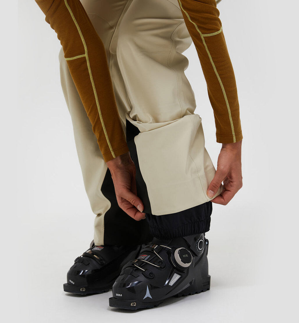 W Anima 3L Pants
